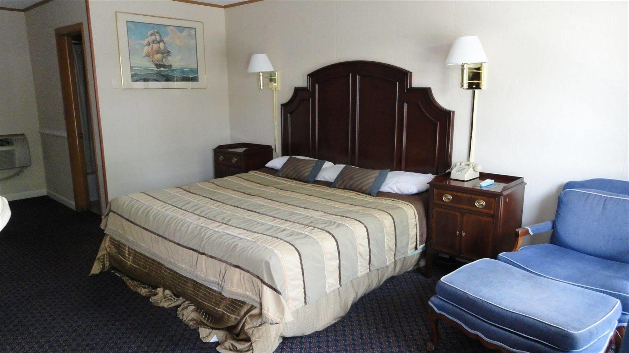 Harbor Base Inn 纽波特 外观 照片